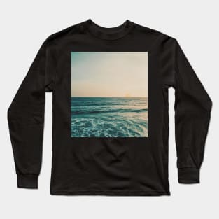 Beauty Sun and Blue Ocean Wave Long Sleeve T-Shirt